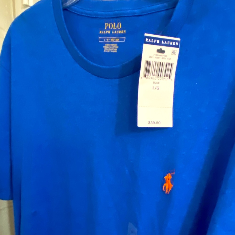 Ralph Lauren Polo shortsleeved Men’s Large ✨NWT✨